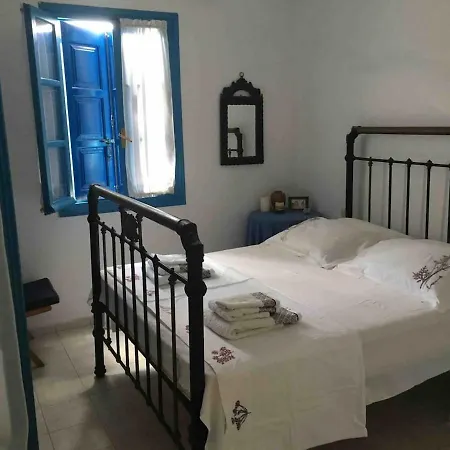 Prázdninový dům Traditional Two Story House In Galanado Naxos Naxos City